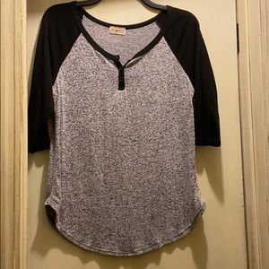 Gray and black baseball tee